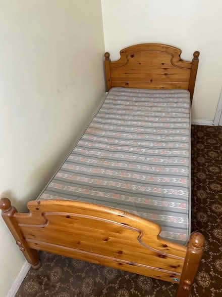 Photo of free Single bed (Stanwell Village TW19) #3