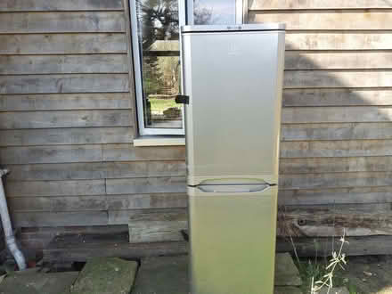 Photo of free Indesit fridge freezer (Lodge Wood TN22) #2