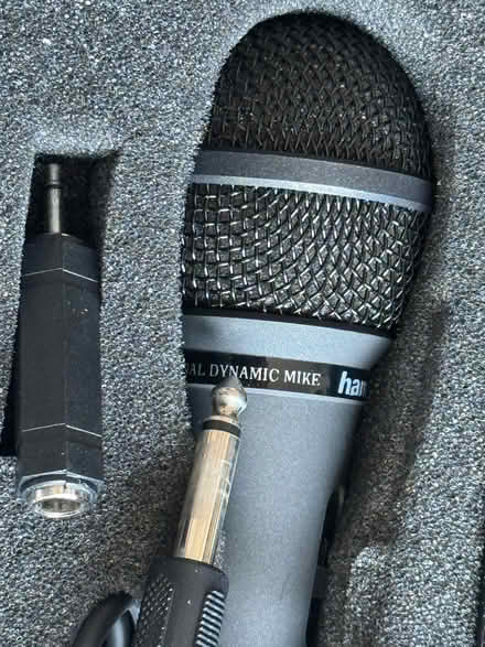 Photo of free Wired microphone and adapter (Twickenham TW1) #2