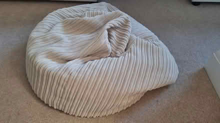 Photo of free Clean Pouf, good for kids' room (OX10 6BD) #1
