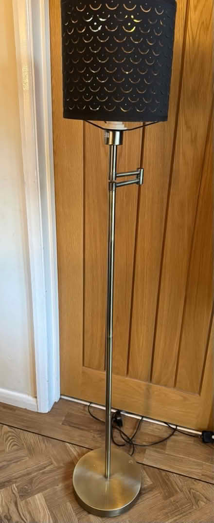 Photo of free Standard lamp (Leighton Buzzard) #3