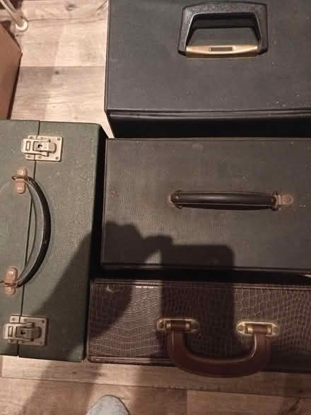 Photo of free 4 cases of vinyl records (New Alresford SO24) #1