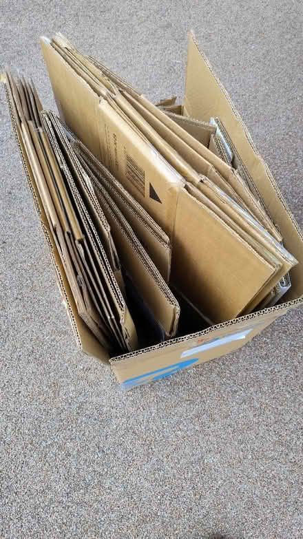 Photo of free Boxes (BA2) #2