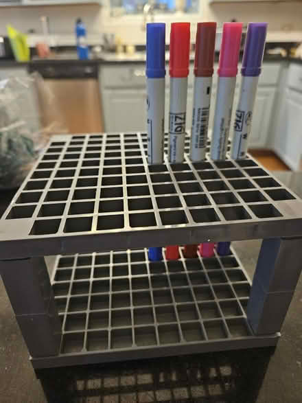 Photo of free Marker/Pen Holder (East Wilmette) #1