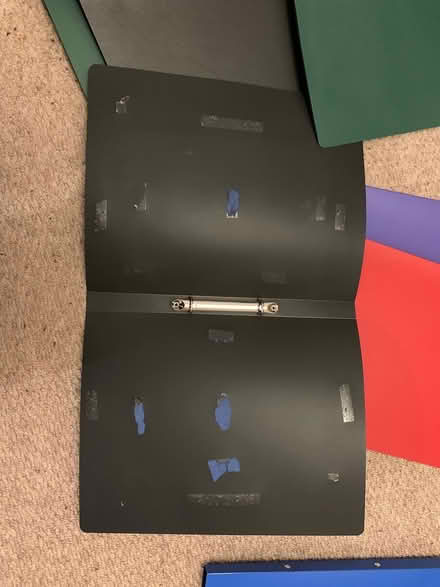 Photo of free A4 slim plastic folders (Chester CH4) #2