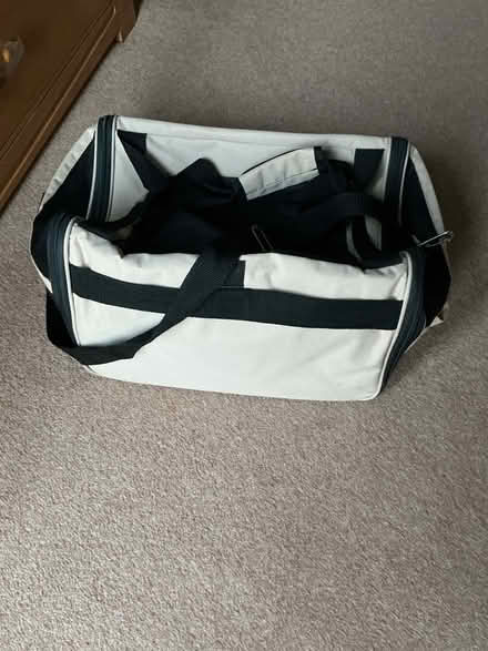 Photo of free Pet carrier (WA13) #2