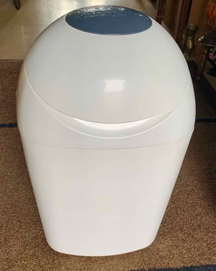 Photo of free Tommee Tippee Nappy Disposal Bin (Coppetts Wood N12) #1