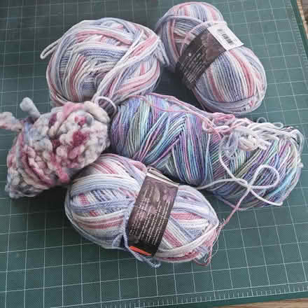 Photo of free Yarn (St. Clair Ave W & Oakwood Ave) #1