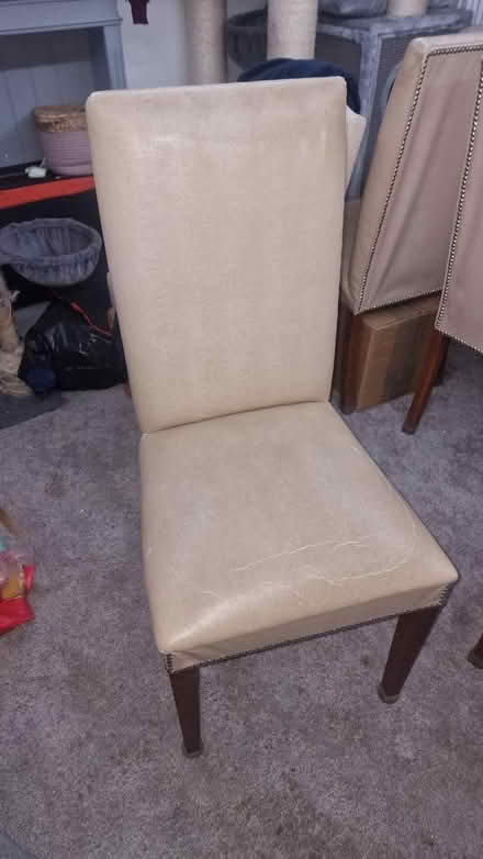 Photo of free 4 White Dining Table Chairs (DA16) #4
