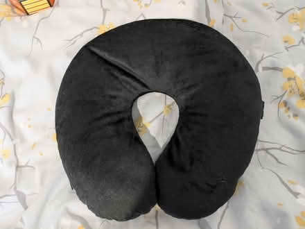 Photo of free Travel pillow (Tooting SW17) #1