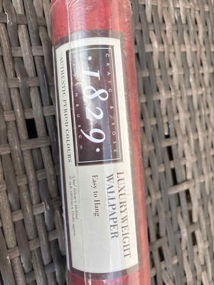 Photo of free 1 roll of red wallpaper (Downley HP13) #2