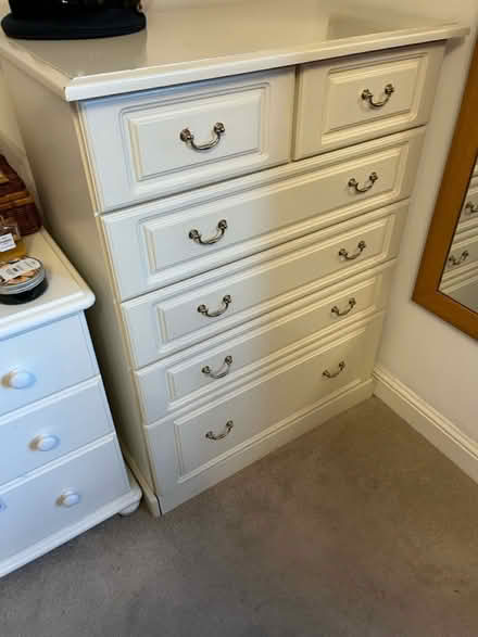 Photo of free Painted chest of drawers (Henley on Thames) #1