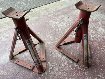 Photo of free Axle stands (Lower Earley RG6) #1