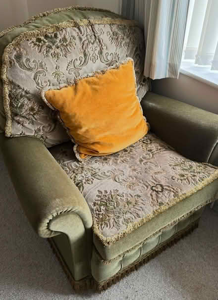 Photo of free 3 piece sofa (Ashbrook SY6) #1