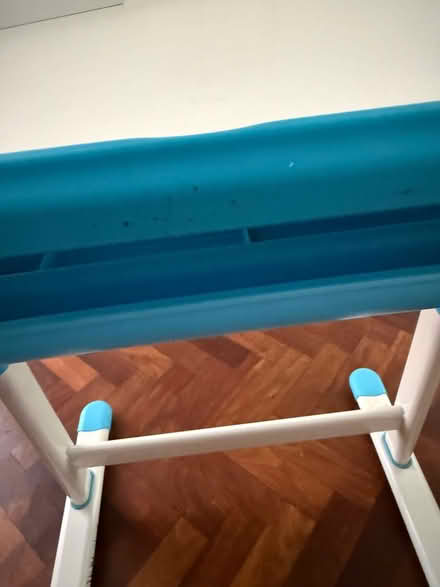 Photo of free Children’s desk (Kingston upon Thames KT1 3NE) #3