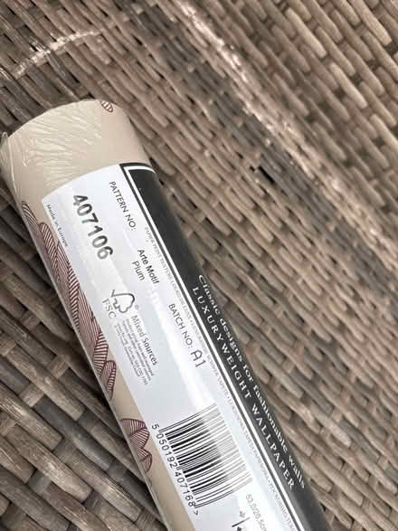 Photo of free 1 roll of purple design wallpaper (Downley HP13) #4