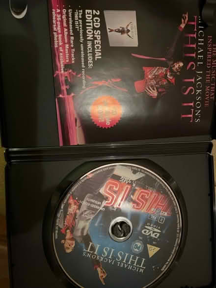 Photo of free Michael Jackson DVD (Stamford) #2
