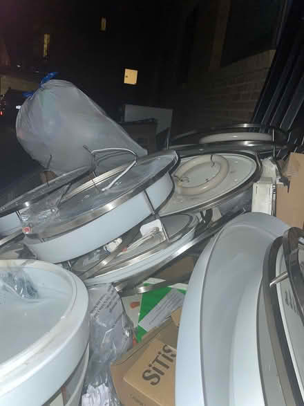Photo of free Ceiling lights (4321 Hale Pkwy) #3
