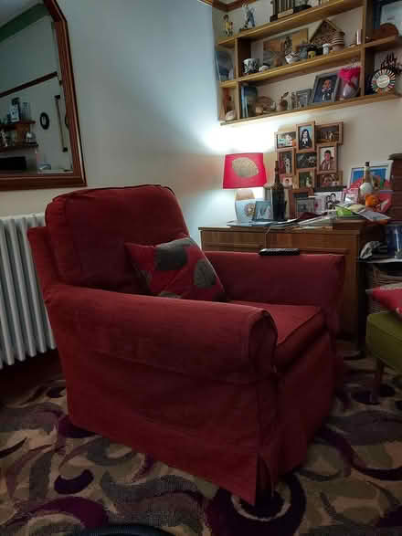 Photo of free X3 Club arm chairs (WR14 Malvern Link) #3