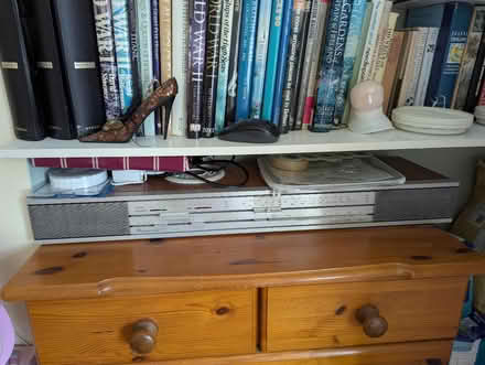 Photo of free B&O stereo radio tuner with speakers (Shippon OX13) #1