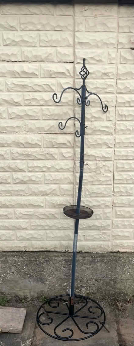 Photo of free Hanging plat holder or bird feeder (Great Boughton Chester CH3) #1