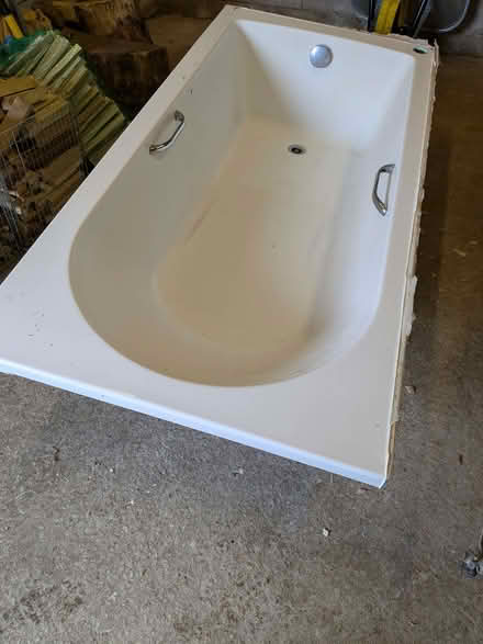 Photo of free Modern Bath for bathroom (Kirkby Lonsdale LA6) #1