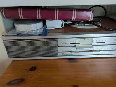 Photo of free B&O stereo radio tuner with speakers (Shippon OX13) #2