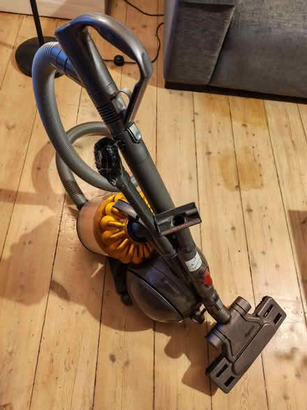 Photo of free Dyson mains vacuum cleaner (Hove Green BN3) #4