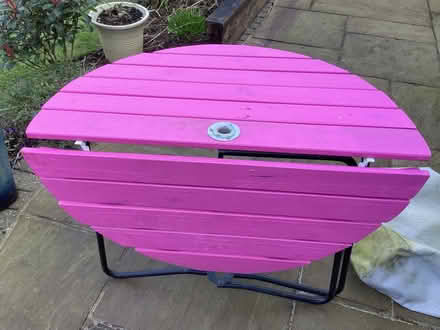 Photo of free Garden table (Waterlooville PO8) #2