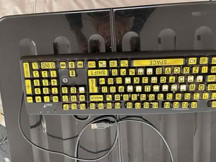 Photo of free Compter keyboard (West Hill BN1) #1