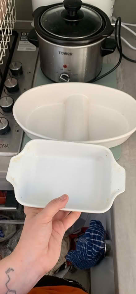 Photo of free Assortment of kitchen items (Worthing BN11) #2