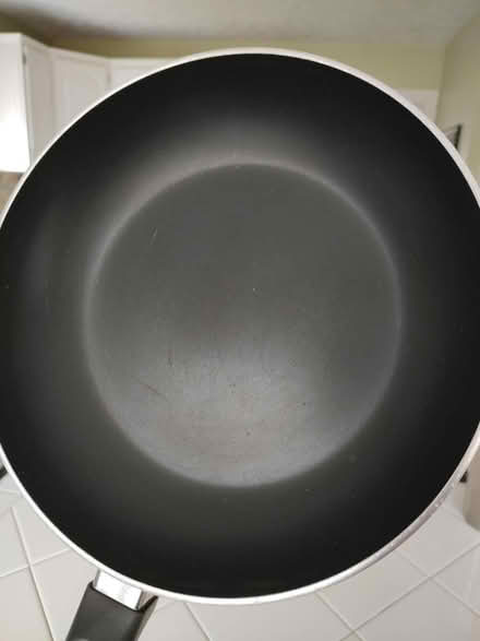 Photo of free 10" Non-stick pan (Odenton) #3