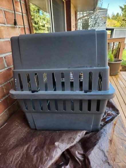Photo of free Small Dog or Cat Crate (Lake City Way) #1