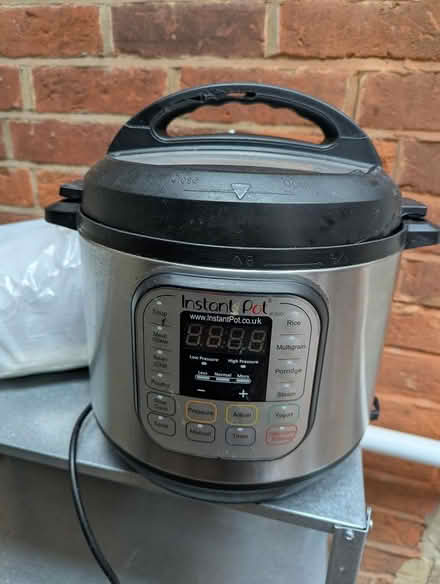 Photo of free Instant pot (Kingsbury NW9) #1