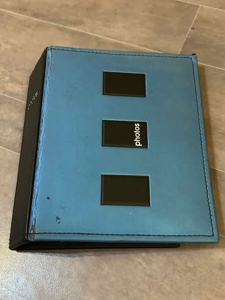 Photo of free 6x 4inch Photo album (Jennetts park RG12) #1