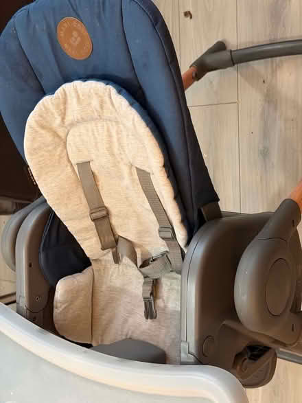 Photo of free Toddler feeding chair (Ml3 7eu) #1