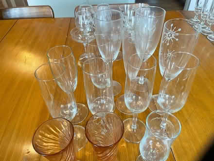 Photo of free Various glasses (20878) #3