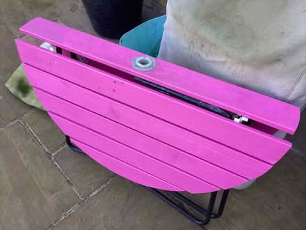 Photo of free Garden table (Waterlooville PO8) #3