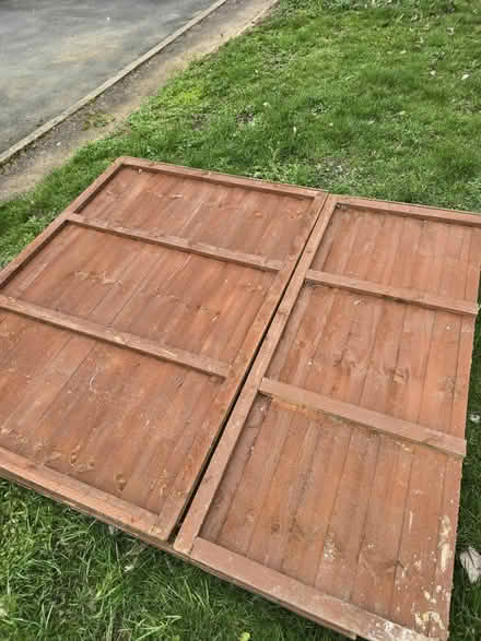 Photo of free Fence panels, stand size (Sg29nb) #2