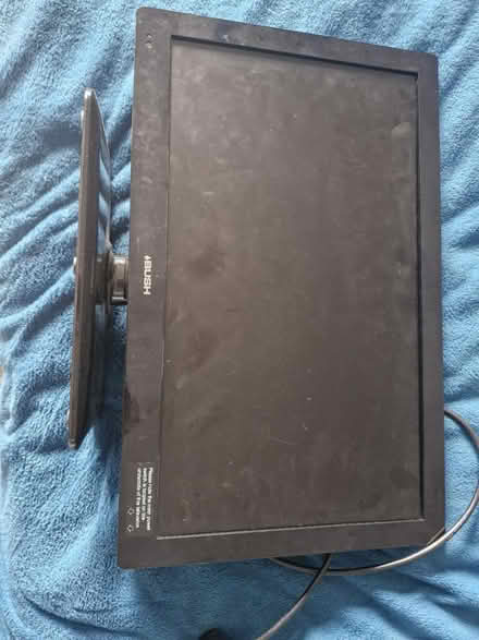 Photo of free Bush 24 inch tv (Branston DE14) #1