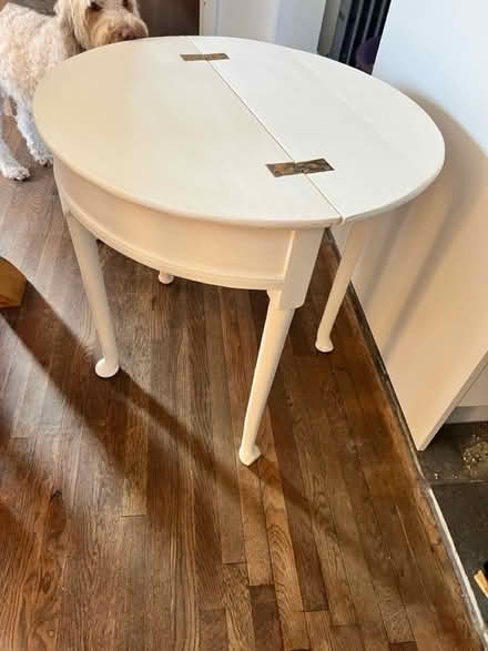 Photo of free Half moon console table (PO21 Aldwick) #4