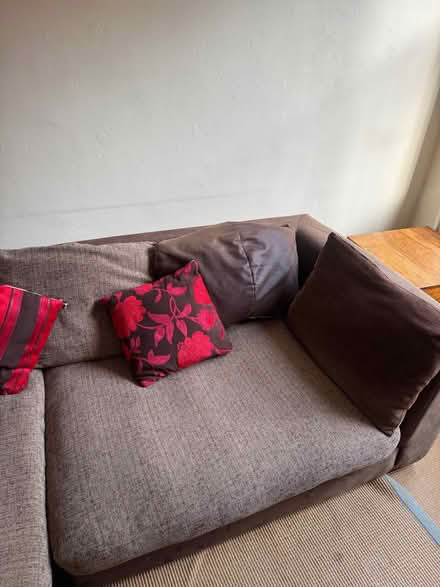 Photo of free Corner sofa (Queenstown Road SW11) #4