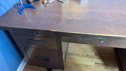 Photo of free Executive Desk (Carlingwood) #4
