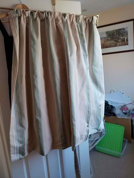 Photo of free Pair of double sided curtains. (Winshill DE15) #1
