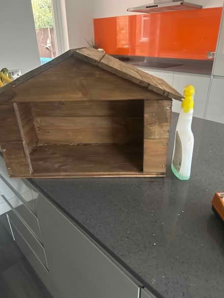 Photo of free Nativity stable (Bedford MK41) #2