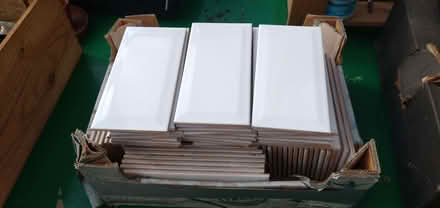 Photo of free 89 rectangular Ceramic tiles (White) 10 x 20 cm (Woodlands TW7) #3