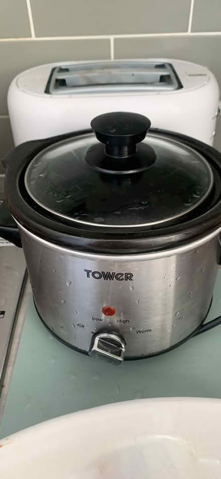 Photo of free Assortment of kitchen items (Worthing BN11) #4