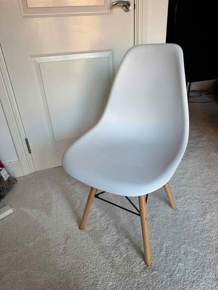 Photo of free White dining chair (Leeds LS10) #3