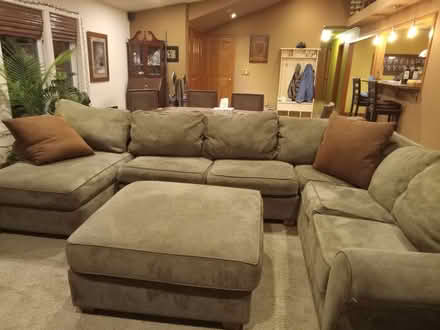 Photo of free Large 4 peice sectional (Kent) #1