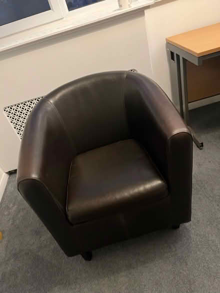 Photo of free Tub chair (First Avenue. Hove.) #2